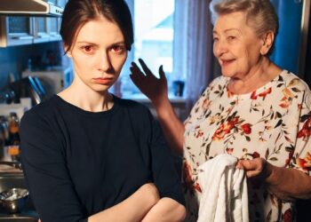 Свекровь решила всё за меня — и лишилась ключа от нашего дома