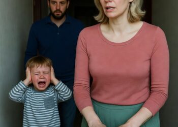 Бывший муж не хотел сидеть с сыном, но я заставила