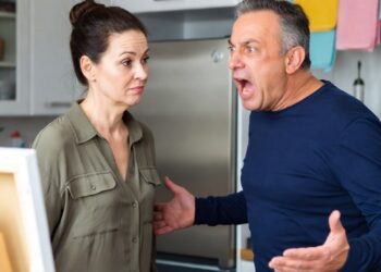 кому ты нужна с таким «багажом»?