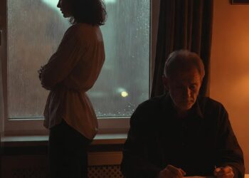 Муж хотел отдать квартиру её матери своим детям, но Светлана вовремя поставила границы