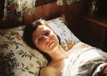 Муж кричал «вон из моего дома», не зная, что квартиры уже нет