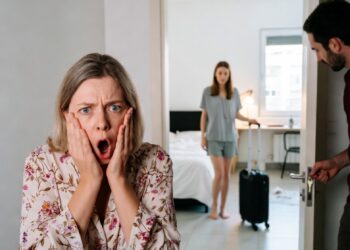 Свекровь сменила замки в моей студии, пока арендатор был в отъезде