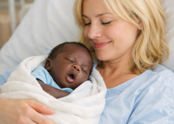 Он ушёл, когда увидел цвет кожи сына…