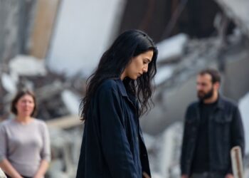 На восьмом месяце я тащила пакеты сама