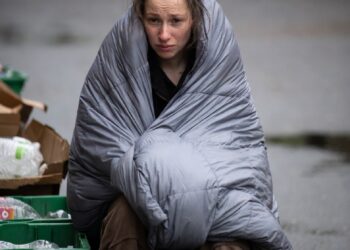 Одноклассница, которую я любил, оказалась на дне