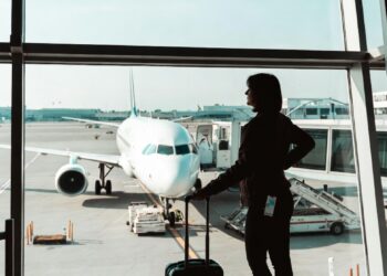 Муж раздал деньги семье, а дома остались пустые полки