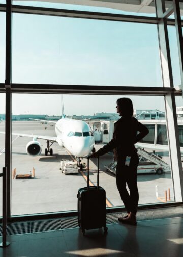 Муж раздал деньги семье, а дома остались пустые полки