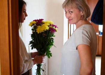 Мамин новый мужчина оказался моим прошлым