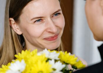 Я перестала содержать маму и сестру, и сразу оказалось, что виновата во всём