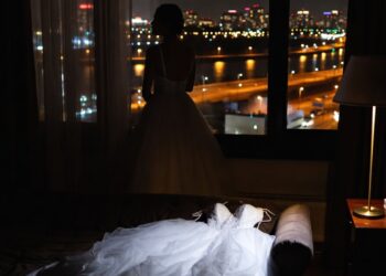 Муж ушёл к богатой женщине, не дослушав меня