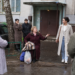 Плед на лавочке и чужая безответственность