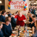 Как тихая отличница заставила одноклассников пожалеть о своих словах спустя 30 лет